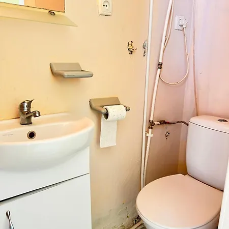 причал 136 Apartment Odessa